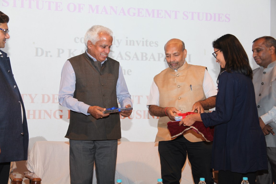 Dr. P. Kanagasabapathi at Indus University (8)