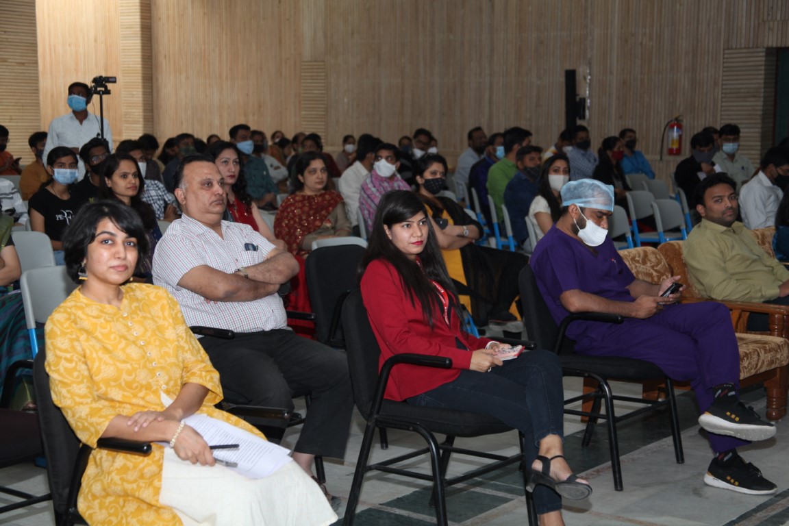 Training and Awareness Program on First Aid & Basic Life Support (13) [1280x768]
