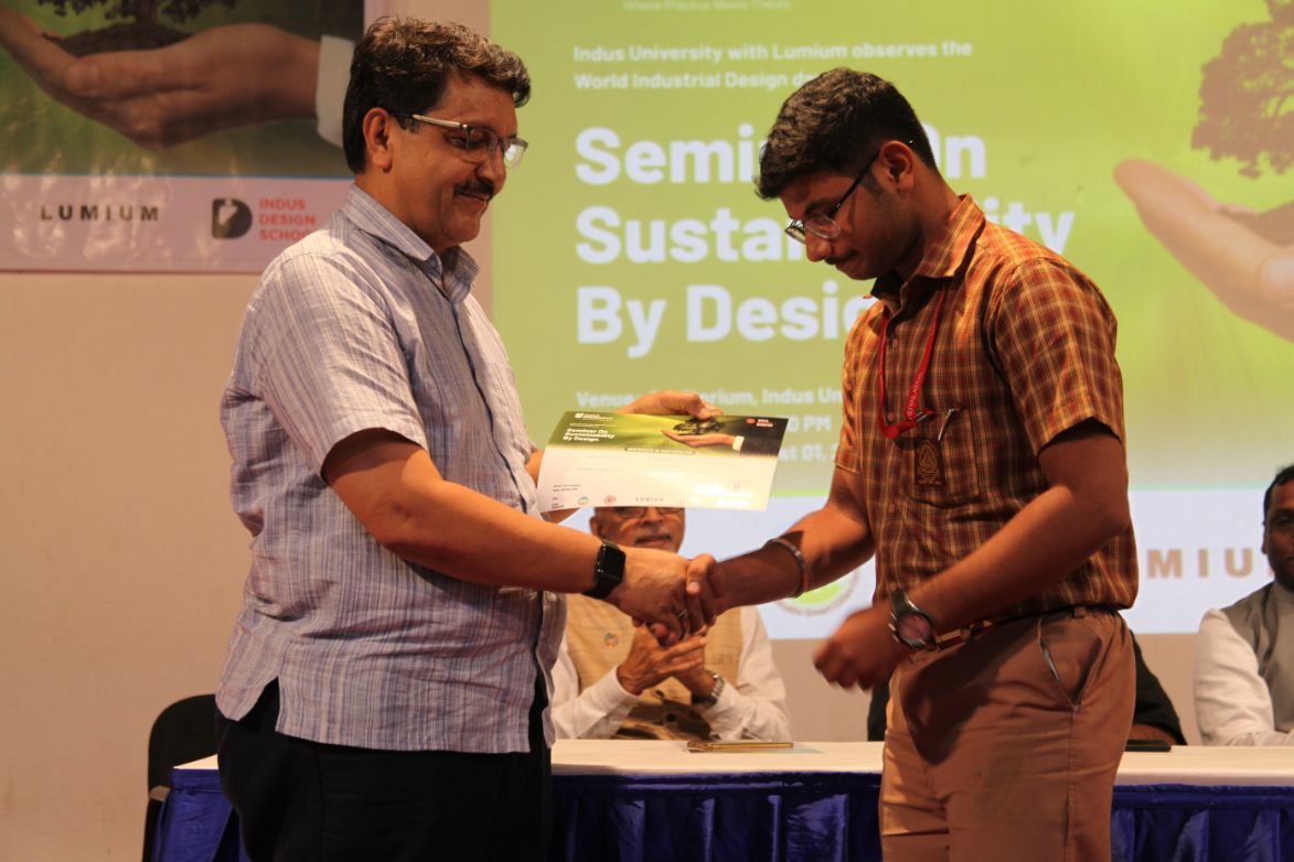 Sustainability by Design Seminar - 20190801-Prize ceremony (18)